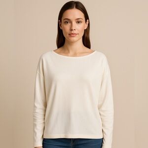 Uniqlo Women's Blouse - Cream 🤍🤍🤍